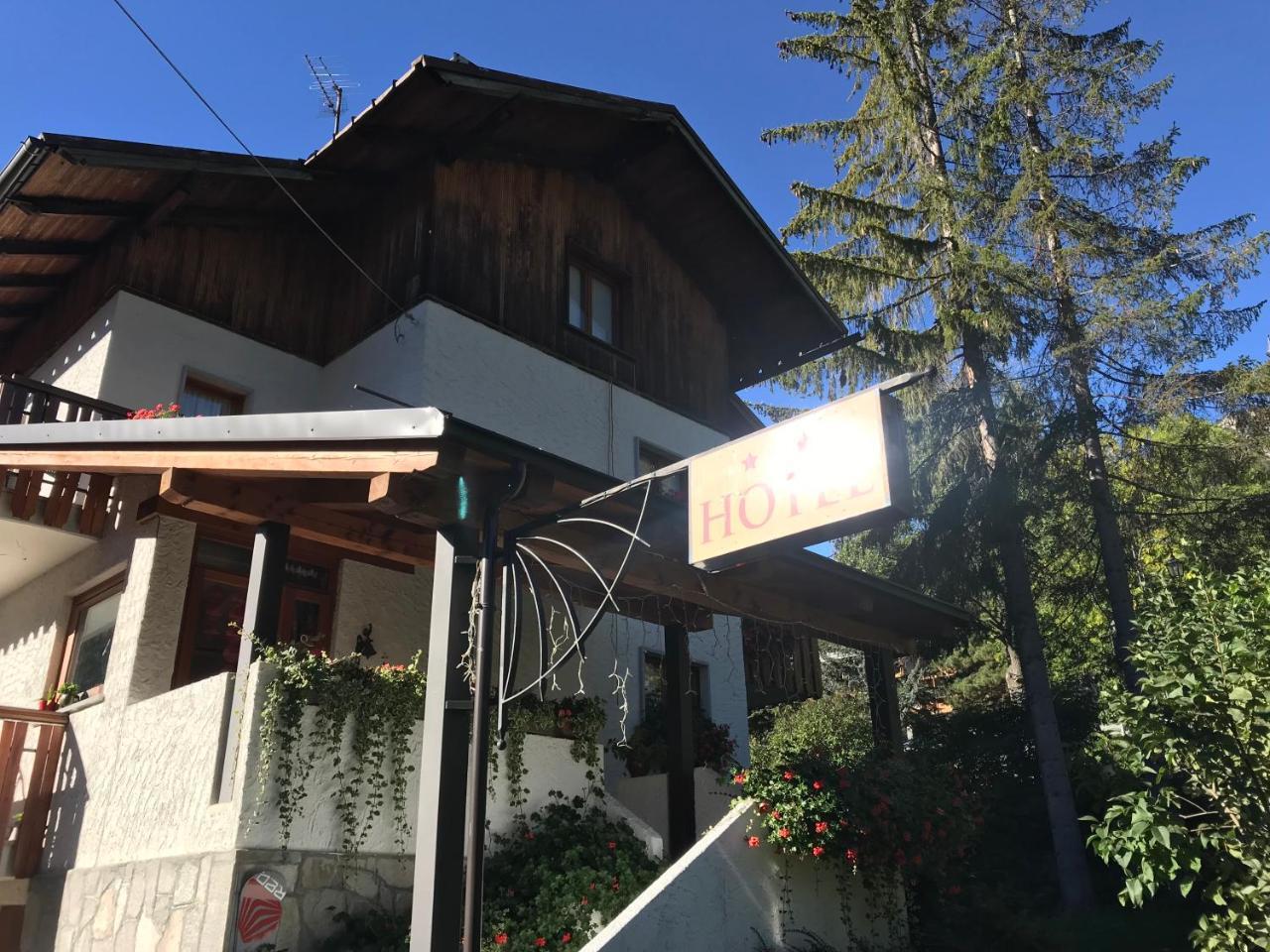 Hotel La Nigritella 바르도네키아 외부 사진